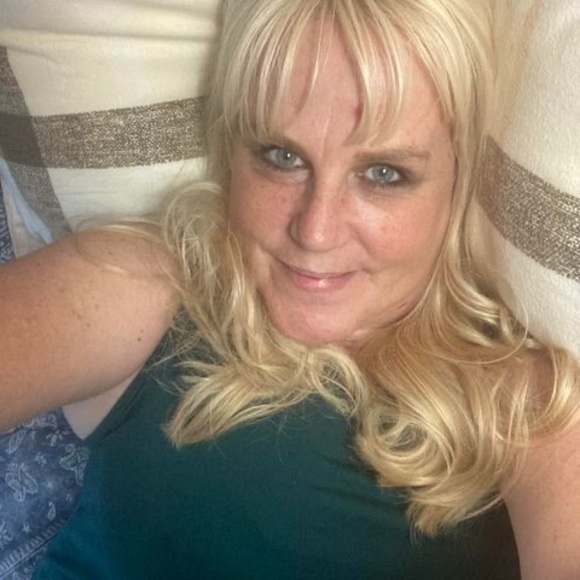 Meet your Posher, Raylene - Picture 1 of 1